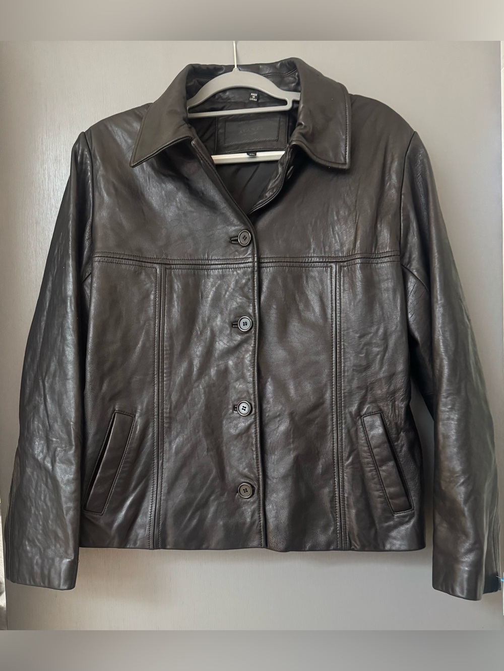Avanti Women's Sz XL Black Leather Button Jacket